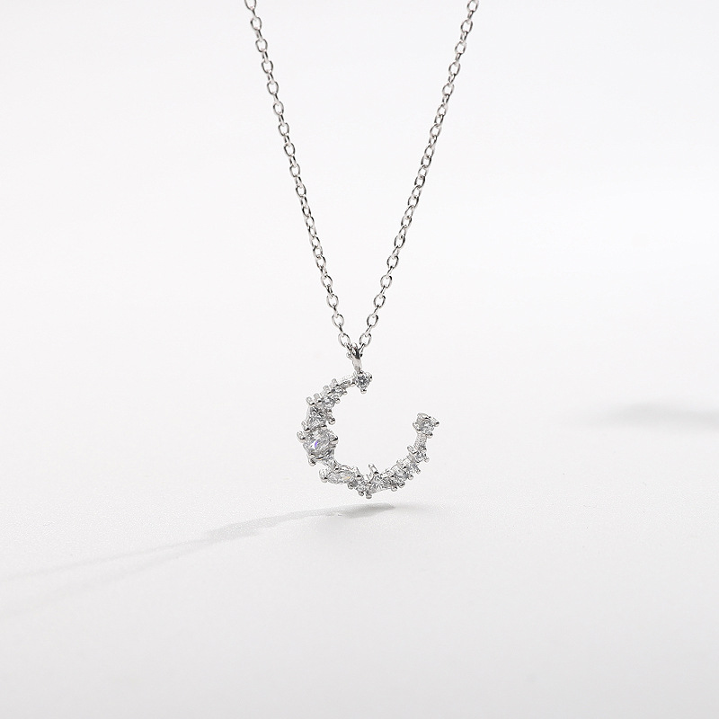 Minimalist temperament, crescent necklace, Japanese and Korean personality, forest style, sweet and versatile, stars, moon, collarbone chain, foreign trade source-2