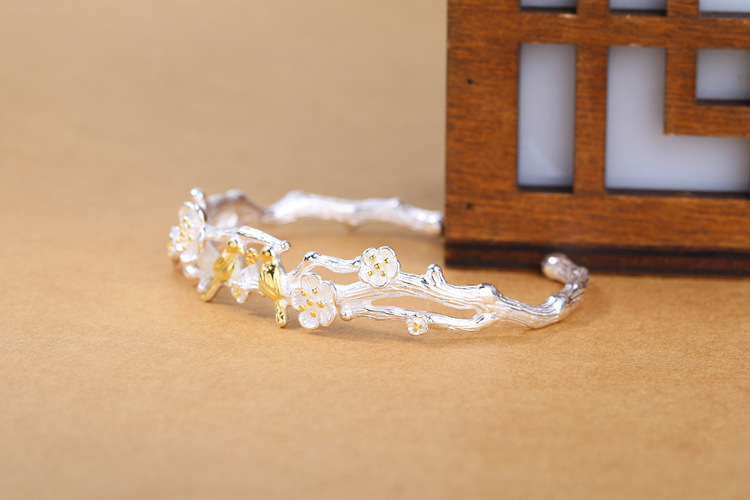Literary and artistic small fresh bird plum blossom bracelet ins creative ethnic style forest series silver plated bracelet gift wholesale source-1