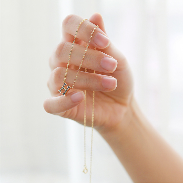 Drip Glue English Letter H Collar Chain Korean Version Simple and Elegant Cool Style Versatile Necklace Pendant Wholesale Supply-1
