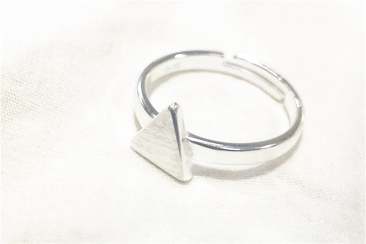 Triangle Open Ring Fresh and Simple Student Korean Edition Personalized Brushed Geometry Index Finger Ring Source-1