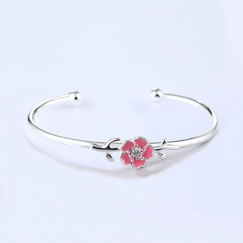 Korean version of flower bracelet, temperament, women\'s accessories, forest style personalized small and fresh silver plated flower bracelet e-commerce source-1