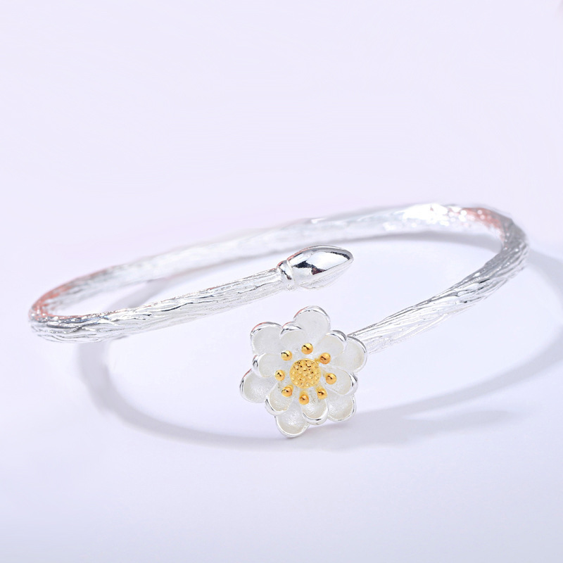 Creative Lotus Bracelet Instagram Red Tide Japanese Fresh Literature Lotus Daisy Open Bracelet Gift Jewelry-1