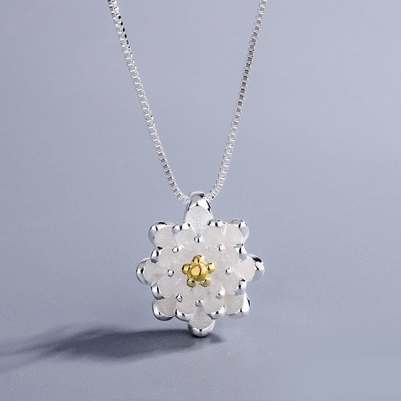 Golden Lotus Necklace, Ethnic Style, Women\'s Forest Style, Fresh and Personalized Lotus Flower Pendant, Collar Chain Wholesale-3