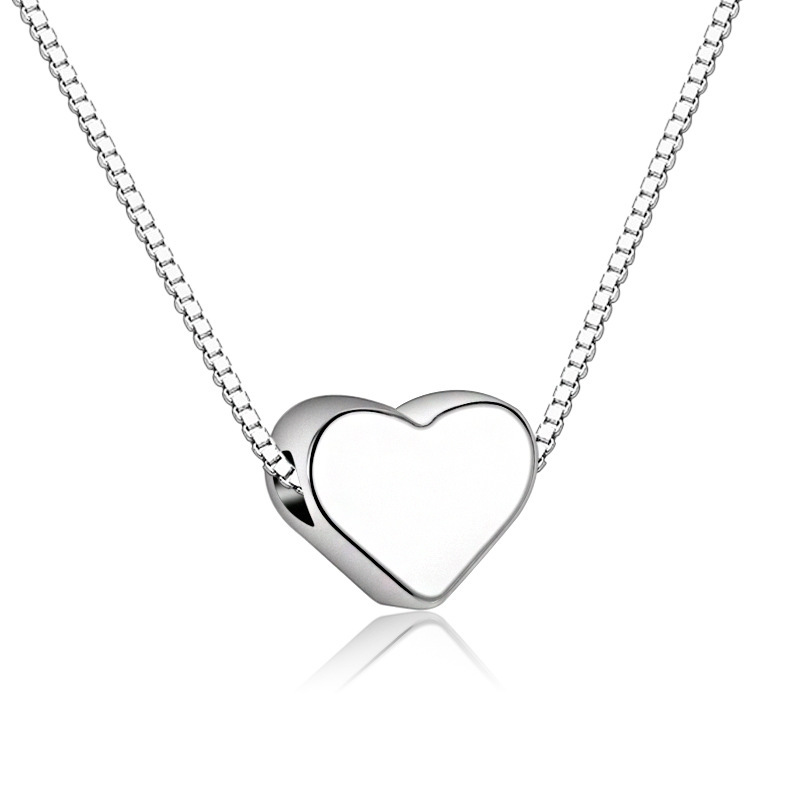 Sweet Love Necklace with Student Personality and Temperament Short Style Smooth and Compact Heart Shaped Pendant Clavicle Chain Foreign Trade Source-1