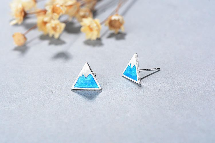 Design triangle earrings INS ethnic style forest series small fresh geometric iceberg triangle e-commerce source-1 Design triangle earrings INS ethnic style forest series small fresh geometric iceberg triangle e-commerce source-1