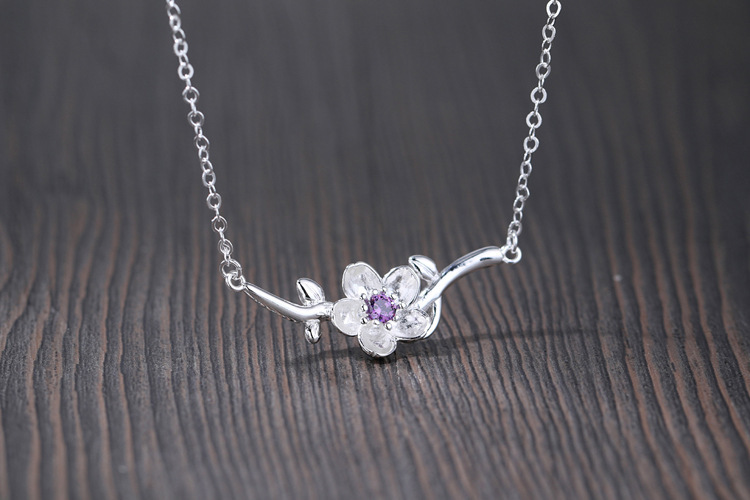 Forest style flower necklace with ethnic style INS women\'s simple personality, small and fresh temperament, inlaid with zircon flower collarbone chain-1
