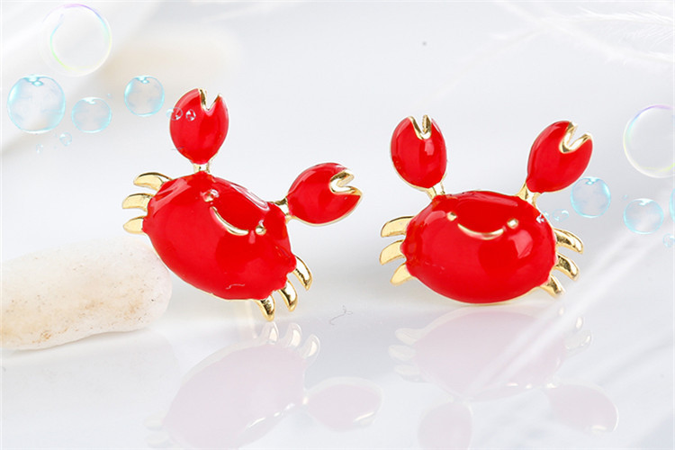 Red crab earrings with cute temperament, Korean girl heart, student\'s versatile animal ear accessories, foreign trade source-1
