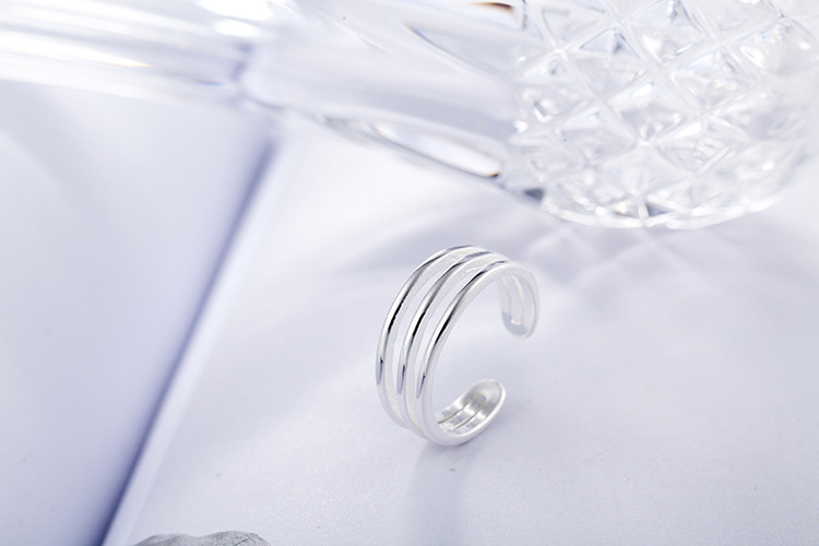 Three line three-dimensional ring, Japanese and Korean internet celebrities with personalized temperament and simple silver plated geometric lines. The opening of the ring is adjustable-1 Three line three-dimensional ring, Japanese and Korean internet celebrities with personalized temperament and simple silver plated geometric lines. The opening of the ring is adjustable-1