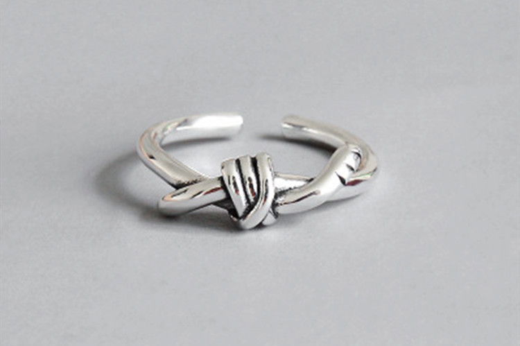 Knot, rope, ring, trendy Japanese and Korean students, retro style, silver plated, cool style, creative knot, index finger ring, source of goods-1