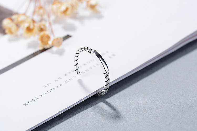 Vintage Smooth Thread Ring, Han Dongmen Gate, Internet celebrity Instagram, Personalized Fine Line Pattern Open Ring Wholesale Supply-1