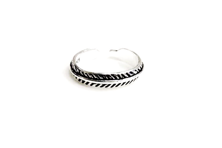 Creative temperament, compact ring accessories, fashionable feather opening ring, forest leaf ring wholesale source-1