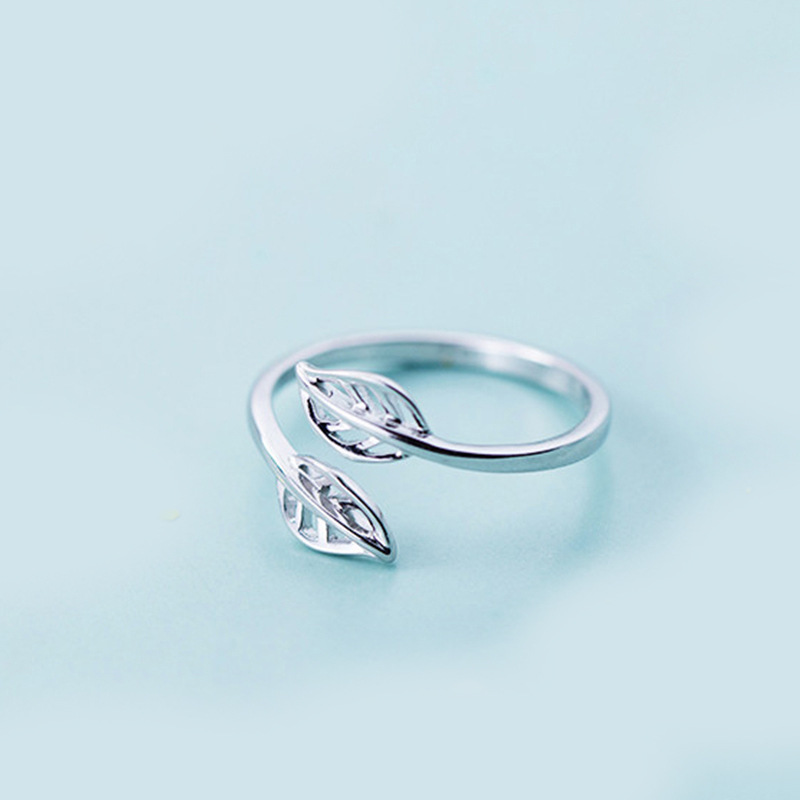 Ring Female Korean Version Small Fresh Hollow Leaf Open Ring Sweet Maple Leaf Single Ring European and American E-commerce Source-1