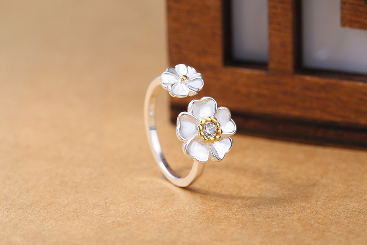 Small flower opening ring INS women\'s temperament personality Forest style fresh and sweet small flower ring factory direct supply-1 Small flower opening ring INS women\'s temperament personality Forest style fresh and sweet small flower ring factory direct supply-1