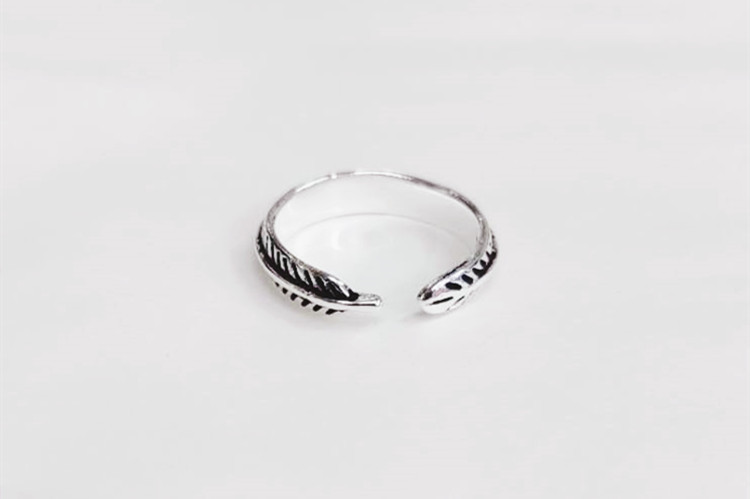 Creative temperament, compact ring accessories, fashionable feather opening ring, forest leaf ring wholesale source-3