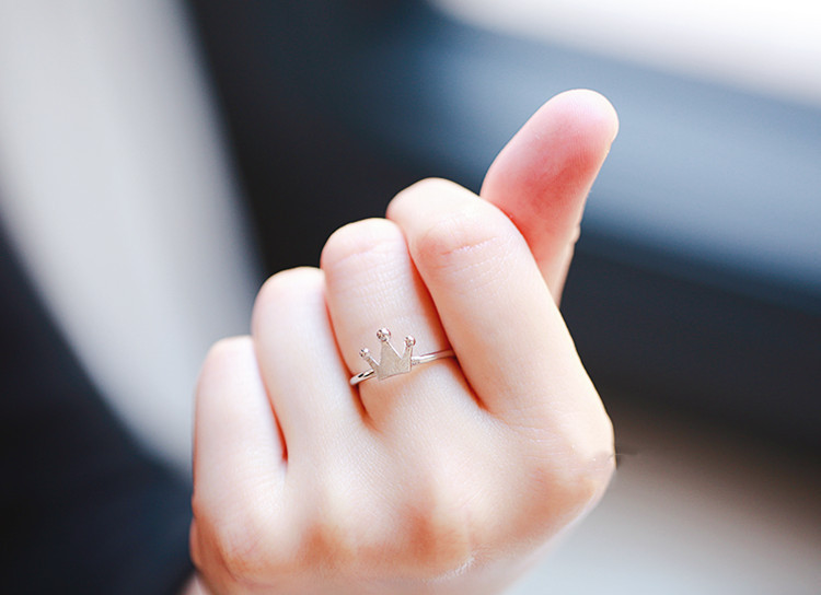 Smooth Crown Ring INS Female Personality Temperament Student Small Fresh Simple Crown Open Ring E-commerce Source-1