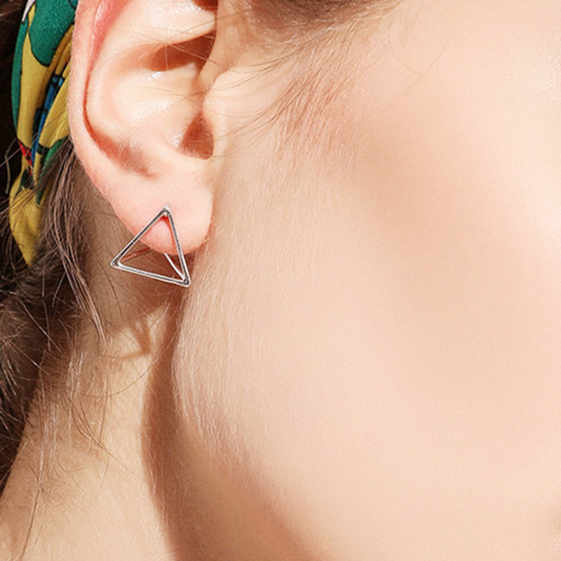 Girl Heart Earrings, European and American Minimalist Geometric Three Dimensional Triangle Personalized Earrings, Earrings, Accessories, Internet Famous New Ins-2