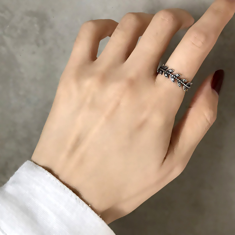 Small Leaf Ring Japanese and Korean Internet Celebrities with Individualized Temperament and Cold Wind Versatile Set with Zircon Leaf Ring for Foreign Trade Supply-2
