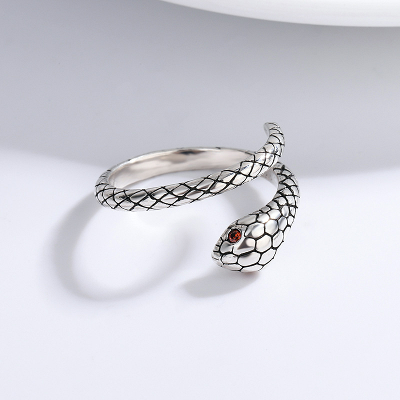 European and American snake shaped ring, personalized silver plated antique zircon cobra ring, men\'s and women\'s open mouth ring, e-commerce source-1